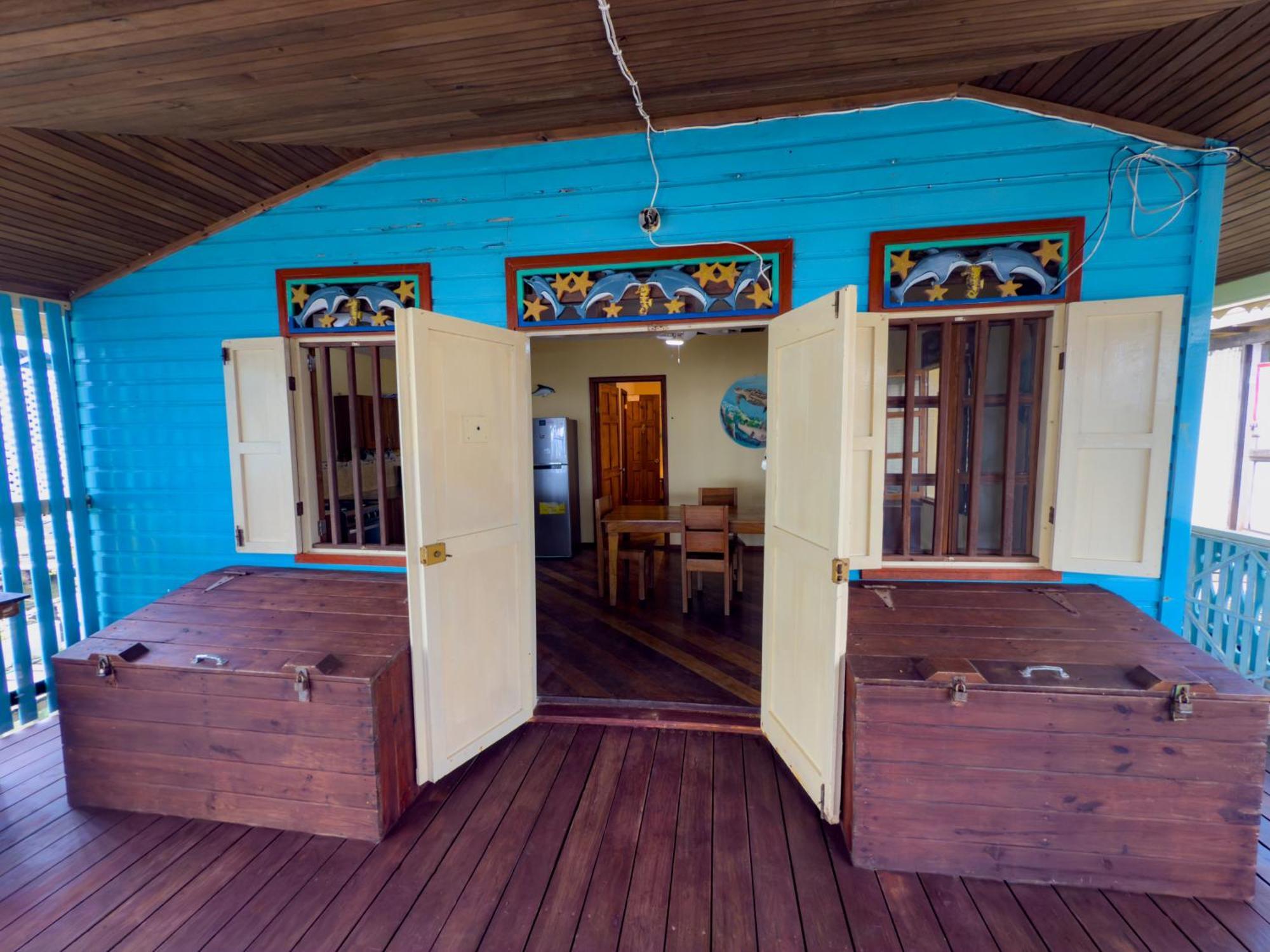 Saigon Bay Bed & Breakfast Bocas Town Room photo